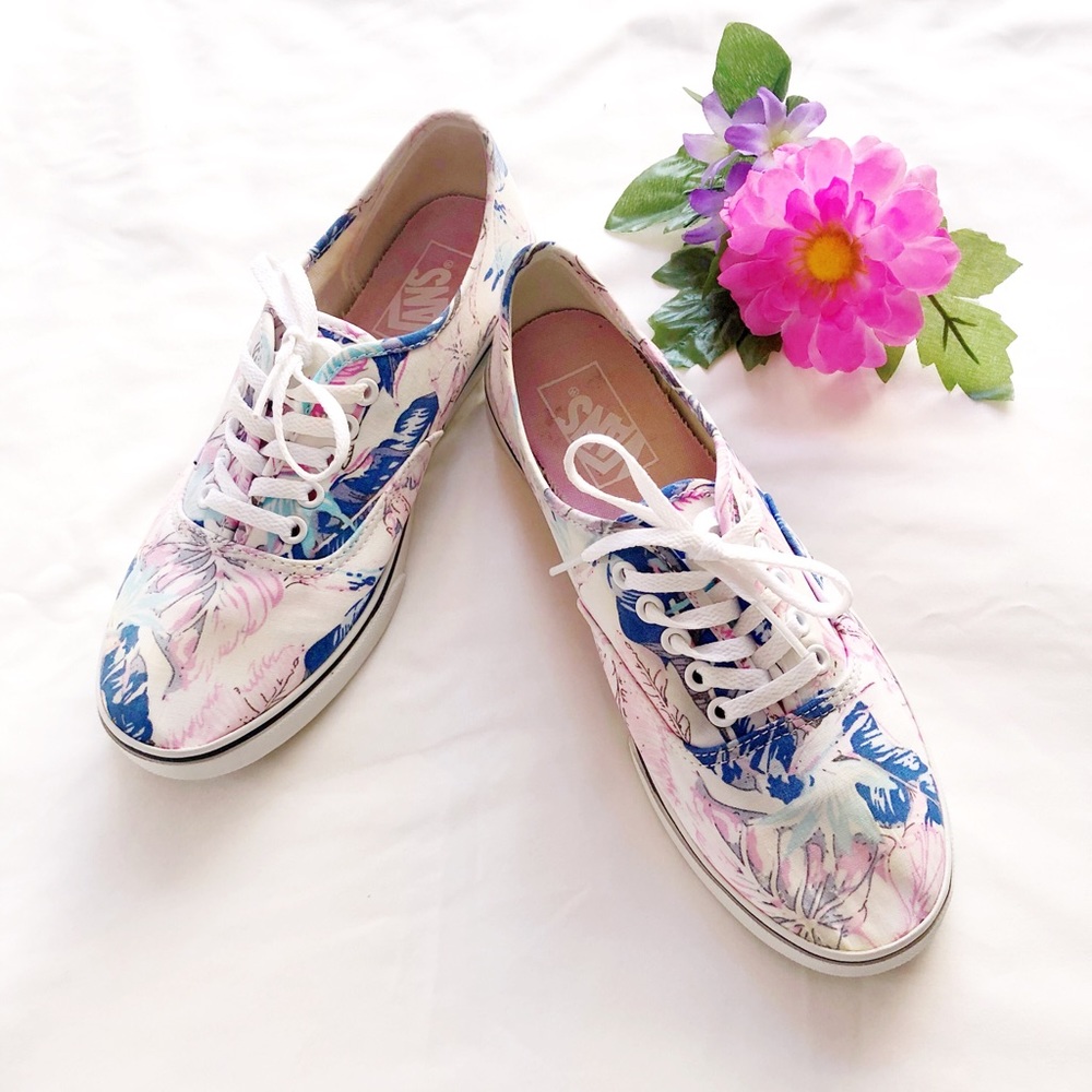 Vans Sneakers